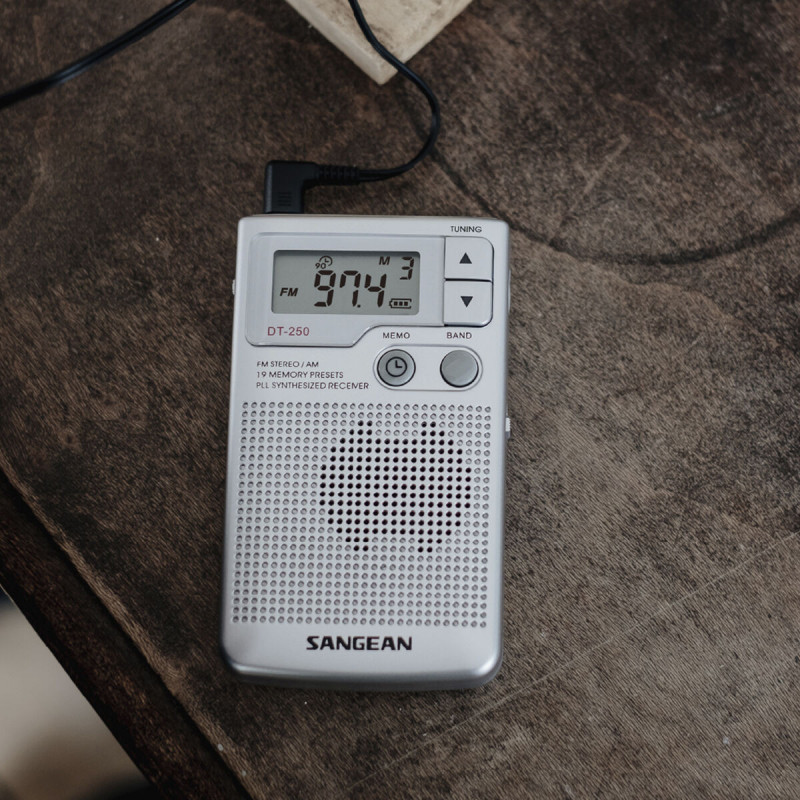 Radio Sangean DT-250