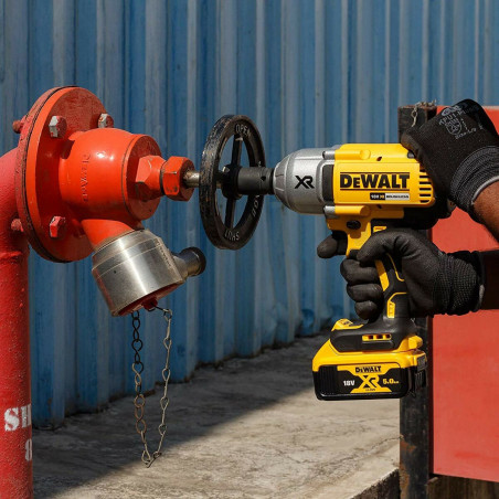 Parafusadeira elétrica Dewalt DCF899P2-QW
