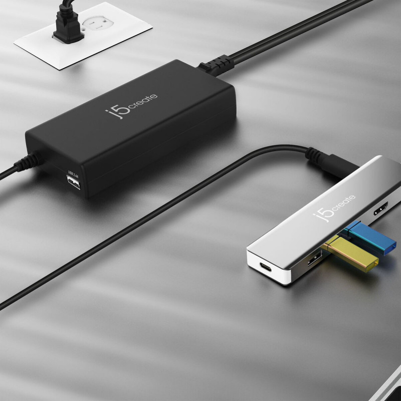 Portable charger j5create JUP2290C-EN Black