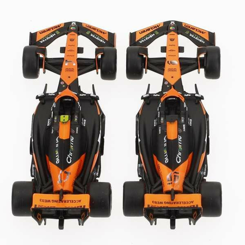 Lot de 2 Voitures McLaren F1 1:43 Noir