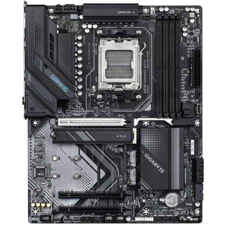 Scheda Madre Gigabyte AMD AM5 AMD