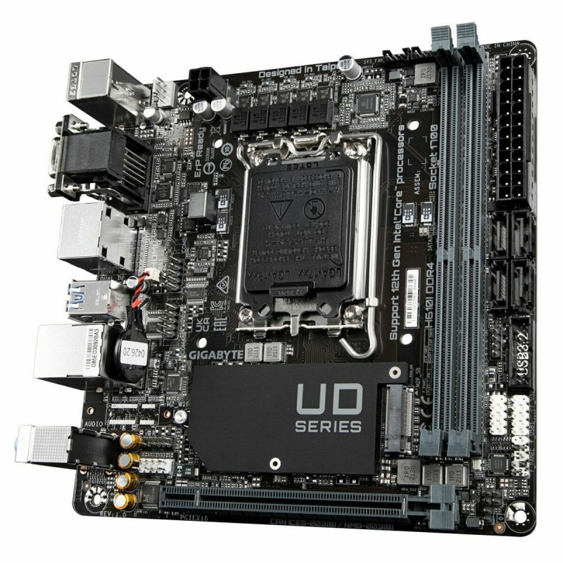 Placa Mãe Gigabyte LGA 1700