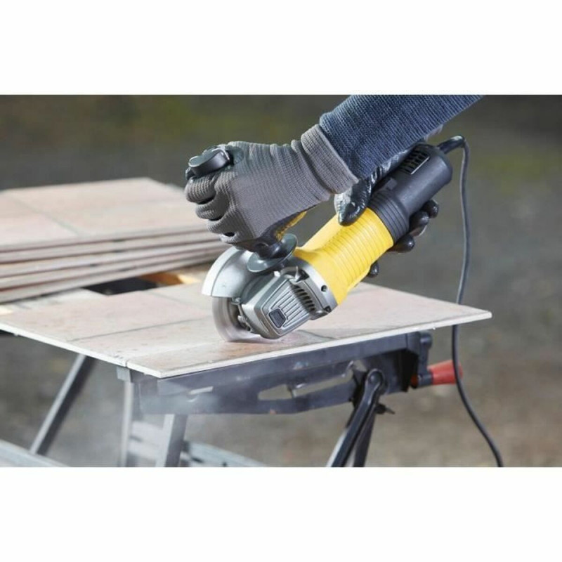 Meuleuse d'angle Stanley SF-FMEG210